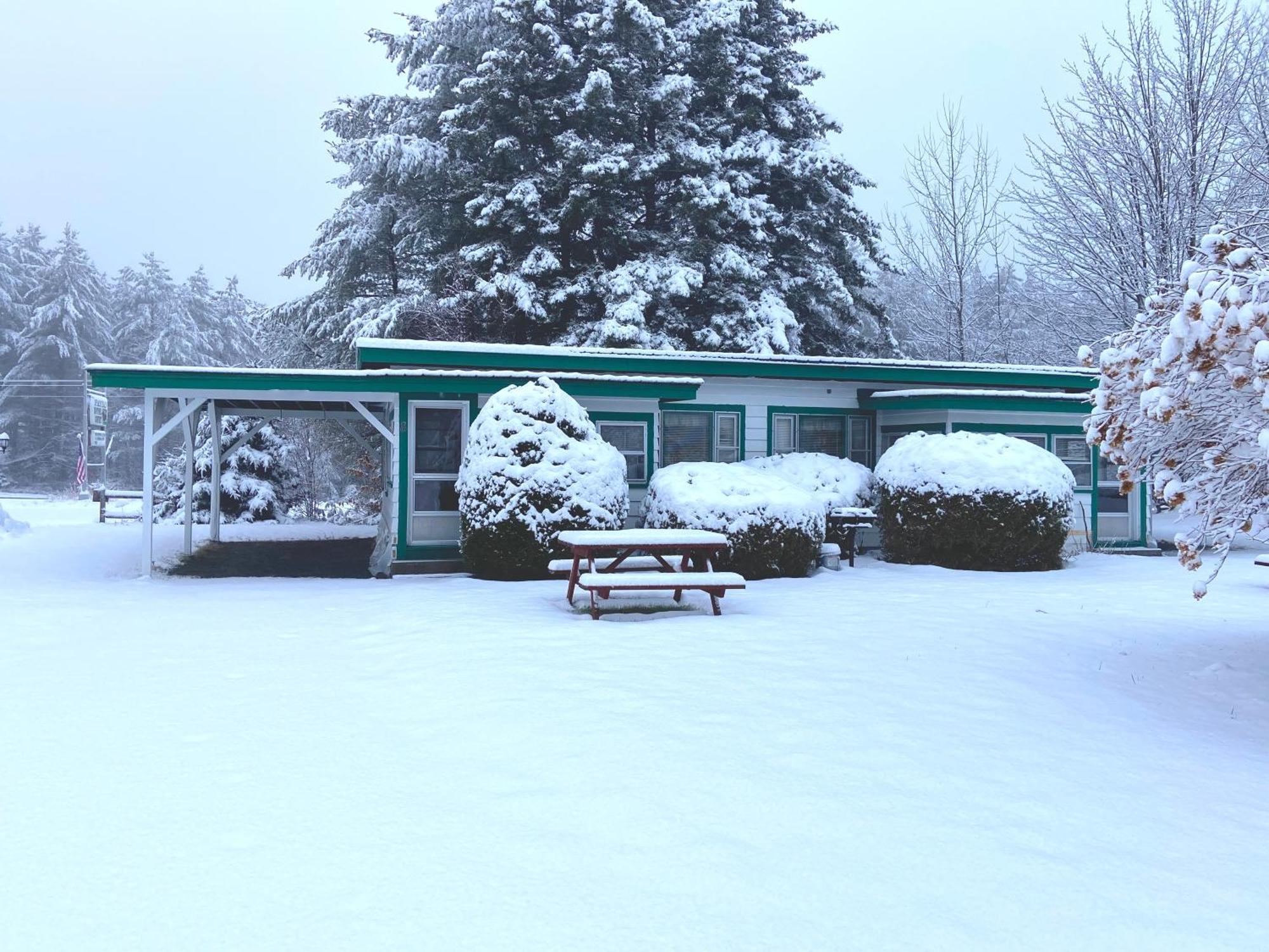 Motel Patio Motor Court Carroll Exterior foto
